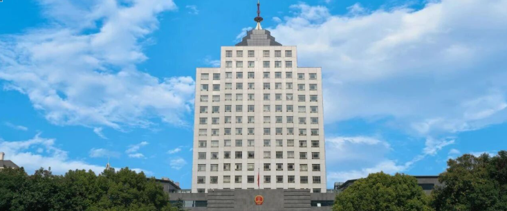 深學(xué)細(xì)悟全國兩會精神 以高質(zhì)量檢察文化建設(shè)賦能高質(zhì)效檢察履職——市院召開黨組中心組會議暨“新時(shí)代·高質(zhì)量·更出彩”許檢大講堂